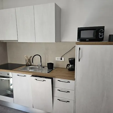 Mario Nv - Apt. For 2-3 Persons With Terrace