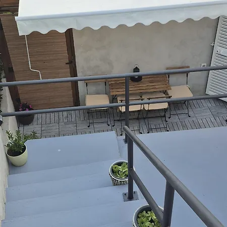 Mario Nv - Apt. For 2-3 Persons With Terrace