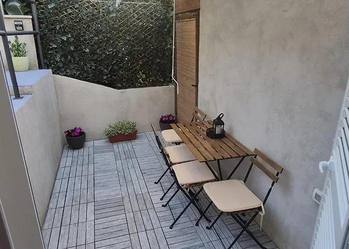 Mario Nv - Apt. For 2-3 Persons With Terrace Apartamento Novi Vinodolski